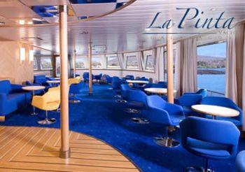 Observation Lounge, Galapagos Yacht M/Y La Pinta
