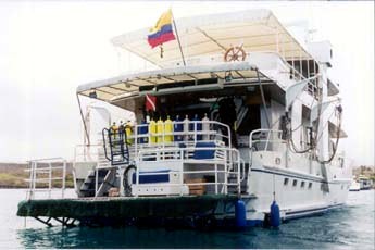 Diving Platform, M/Y Estrella Del Mar I