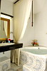 Penthouse Bathtub, La Mansion Inn, Quepos, Manuel Antonio, Costa Rica