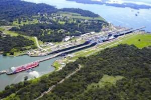 Agua Clara Locks, Panama Canal