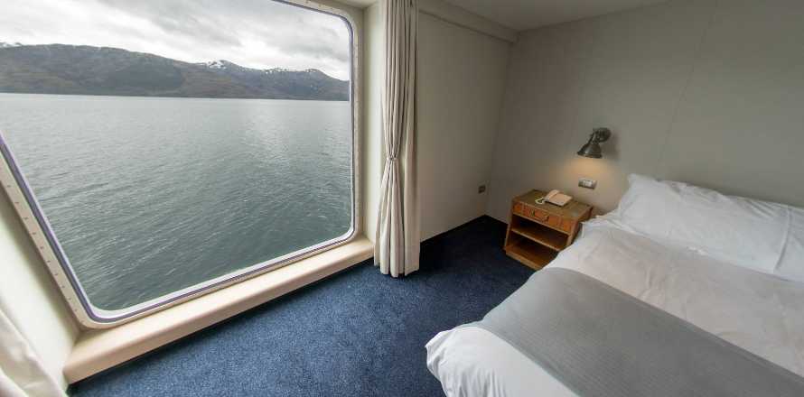 AAA Superior Double Cabin, M/V Ventus Australis