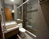 Superior Bathroom, Lastarria Boutique Hotel, Santiago, Chile